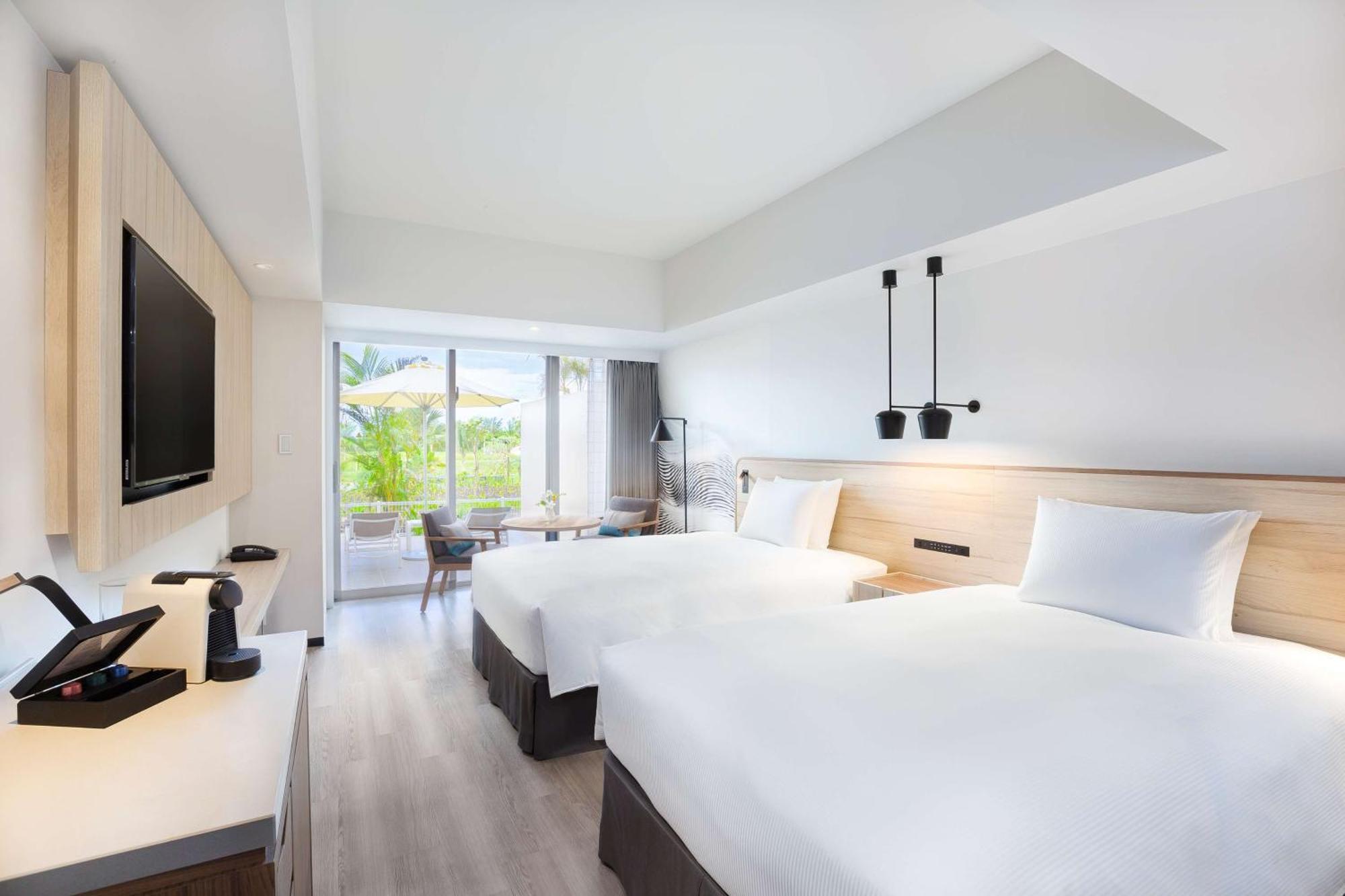 ฮิลตัน โอกินาวา เซโซโกะ รีสอร์ต Hotel โมโตบุ ภายนอก รูปภาพ